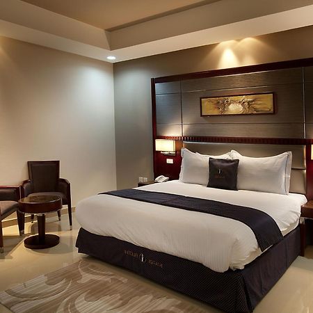 Aparthotel Intour Qurtoba Rijad Zewnętrze zdjęcie