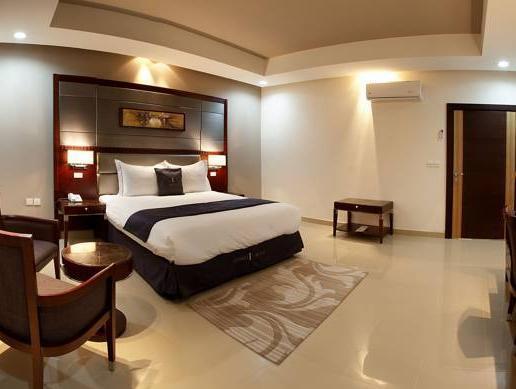 Aparthotel Intour Qurtoba Rijad Zewnętrze zdjęcie